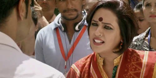 ashwini kalsekar singham returns journalist role bollywood