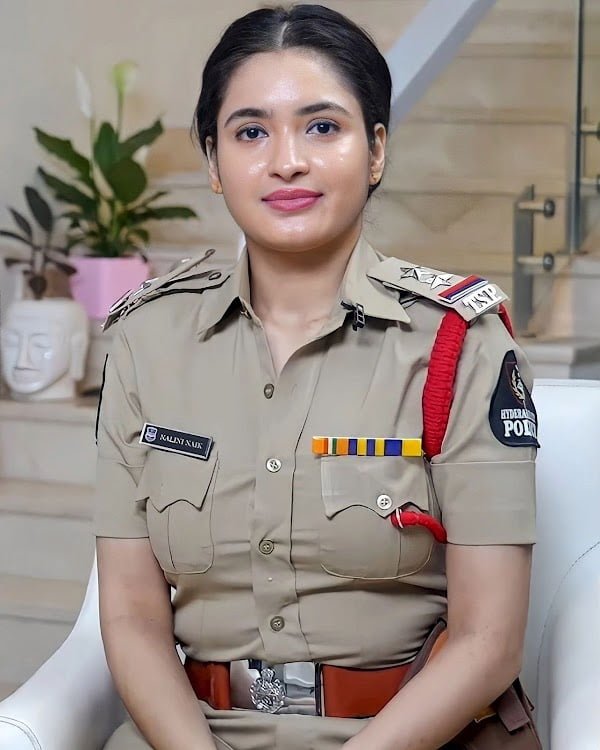 rathika rose police uniform