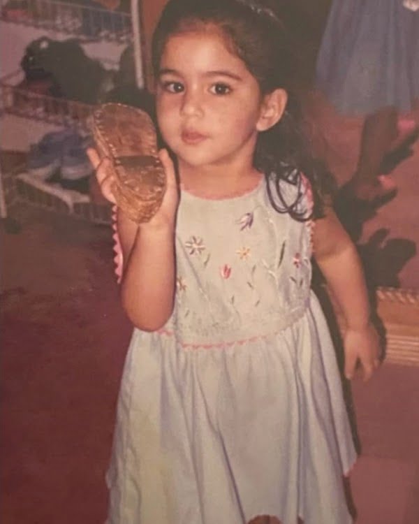 sara ali khan childhood pics