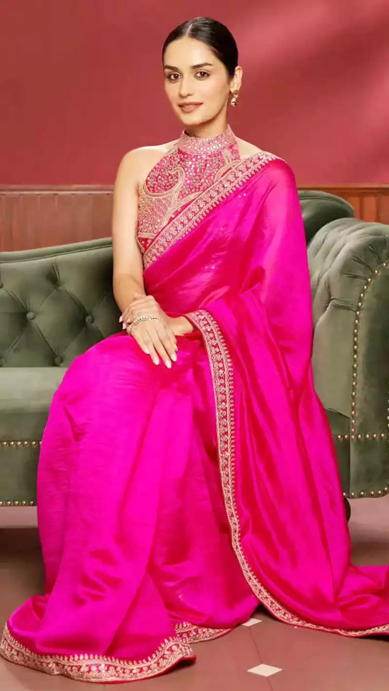 manushi chhillar in saree indian actress 5