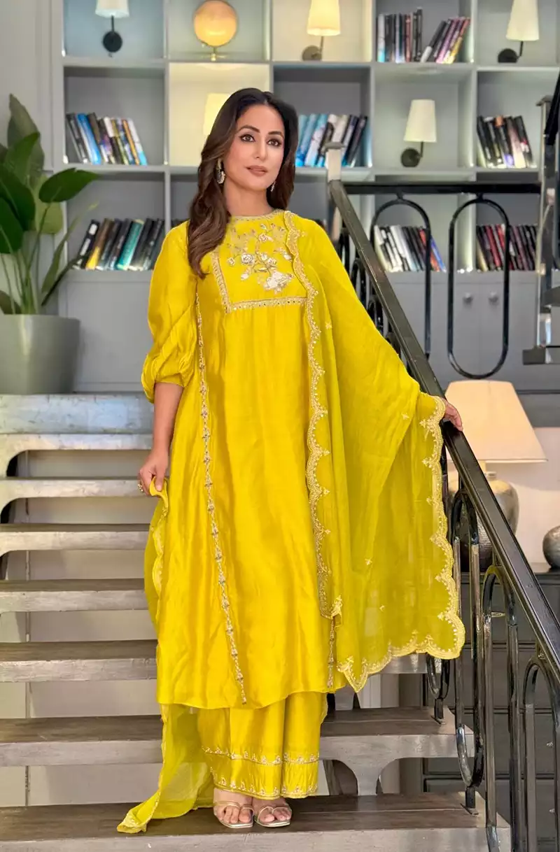 hina khan in yellow suit stylish actress (15)