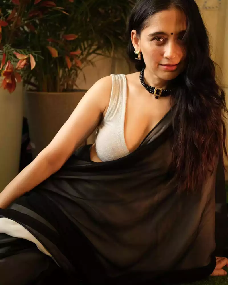 sanjeeda shaikh saree heeramandi actress 2