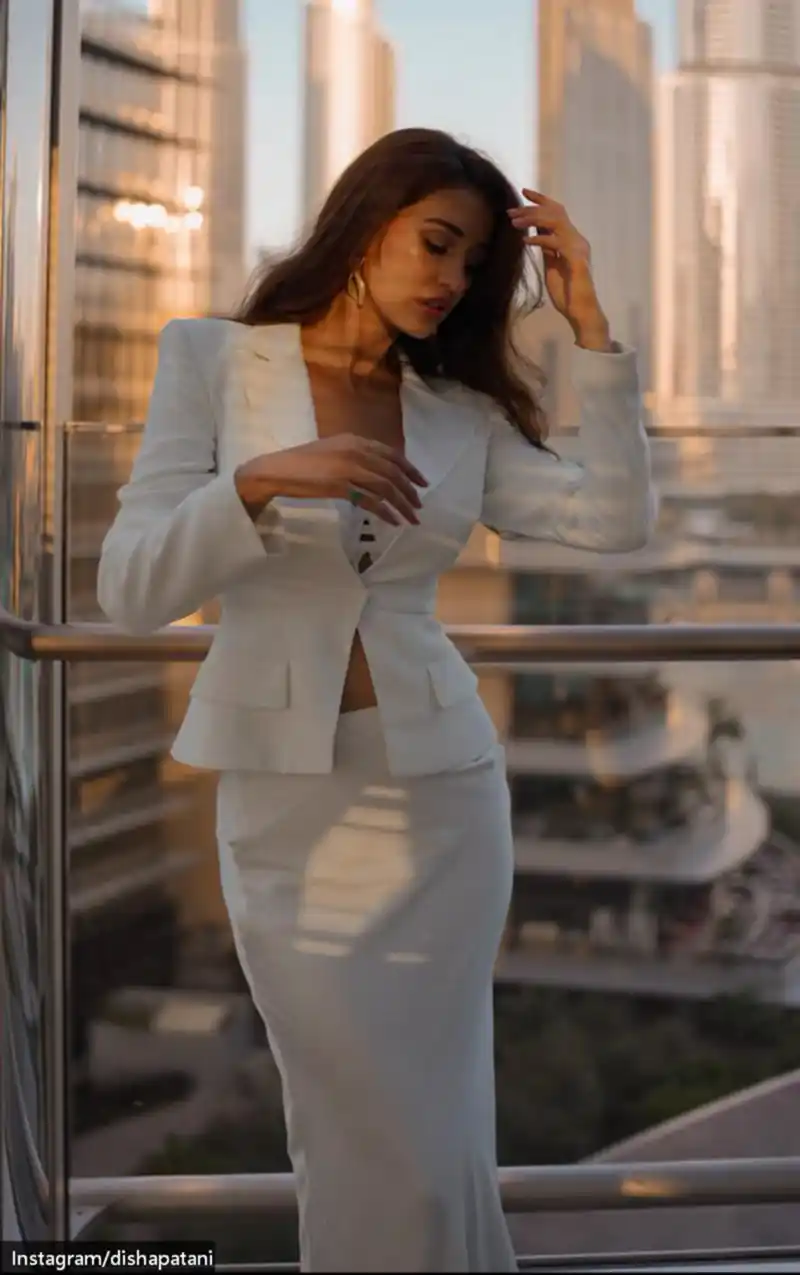 disha patani white blazer bra skirt kalki actress (1)