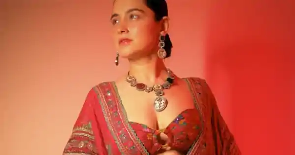 sanjeeda shaikh stylish look heeramandi actress waheeda