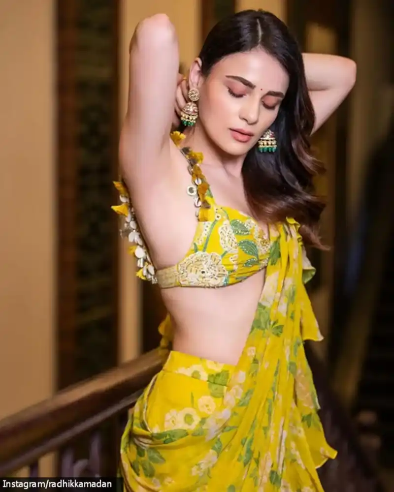 radhika madan saree tiny blouse armpit indian actress 10